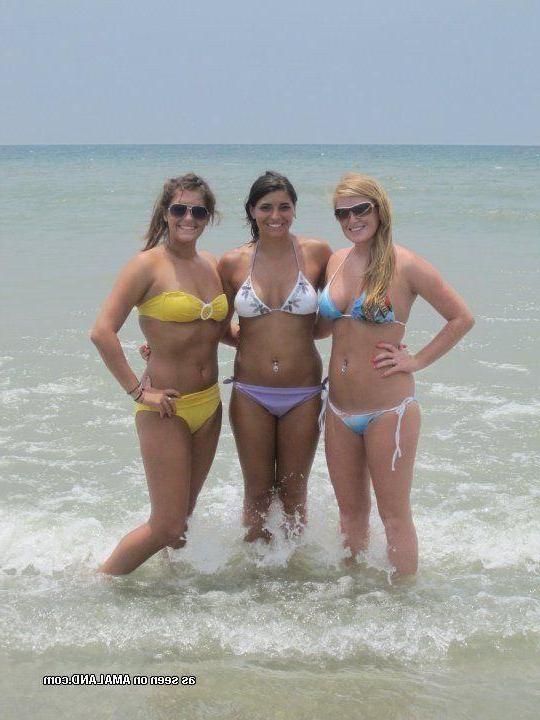 15P Pictures of hot girlfriends stripping on camera