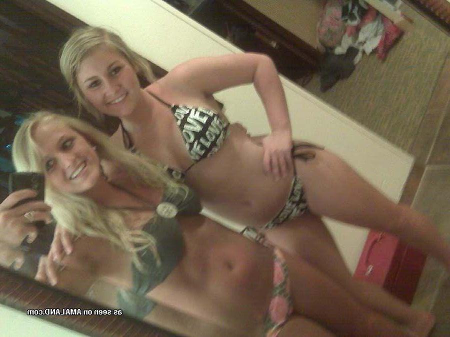 15P Pictures of hot teens naked for their boyfriends