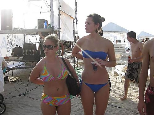 16P Bikini whores