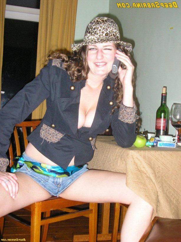 17P Pictures of Sabrina Deep ready for a deep hard fucking