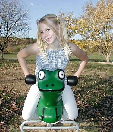 13P Anna - Cute