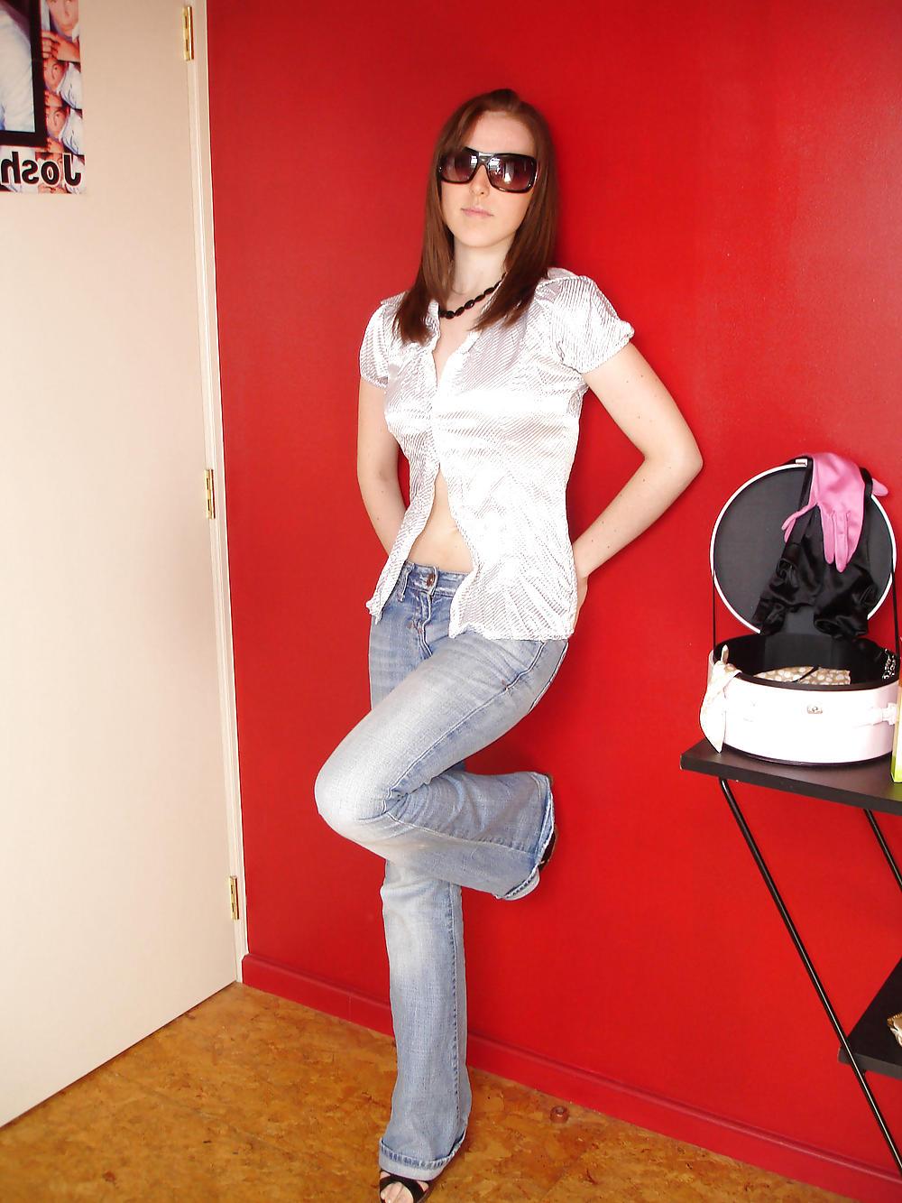 25P Queens in jeans