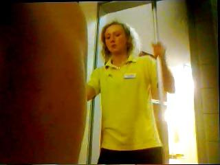 22P Changingroom 3