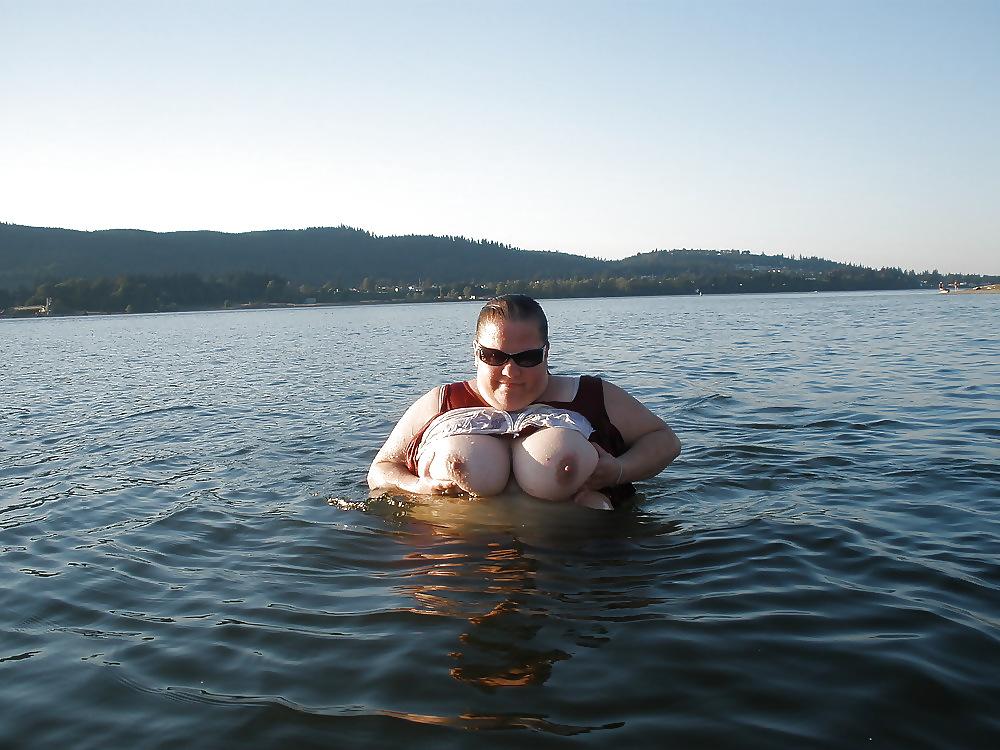25P Favorite Bbw Housewife
