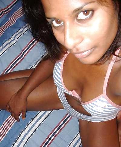 14P Indian Girl Selfshot and Audition pics