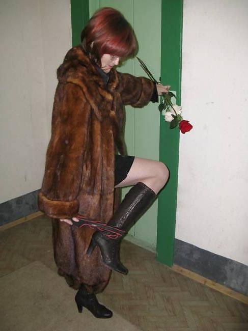 25P Fur girl 6