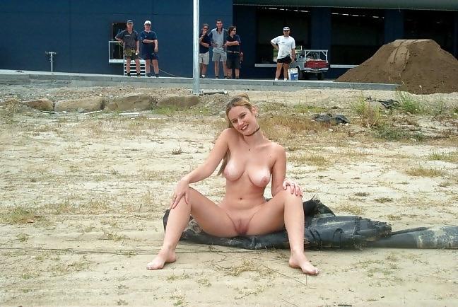 20P Exhibitionistic sluts show cunts and asses