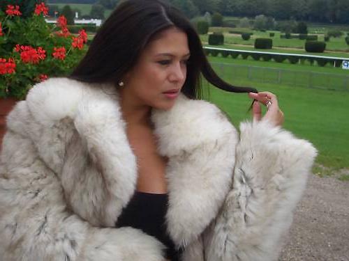 20P Fur bitches