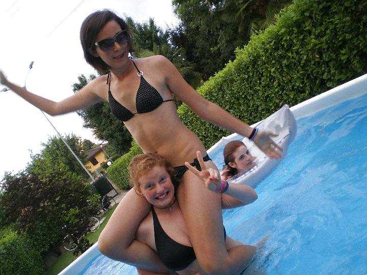 17P Horny sluts - comment if hairy or shaved 02