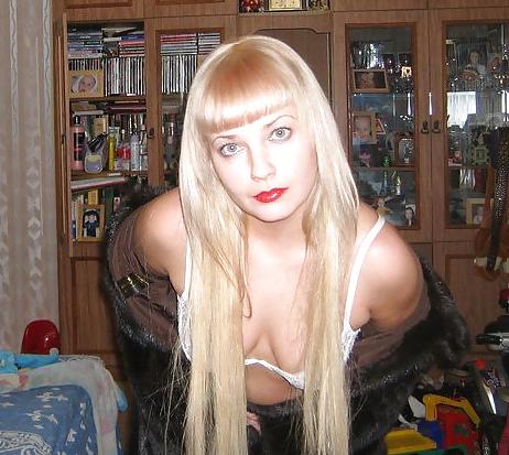 25P Fur girl 8
