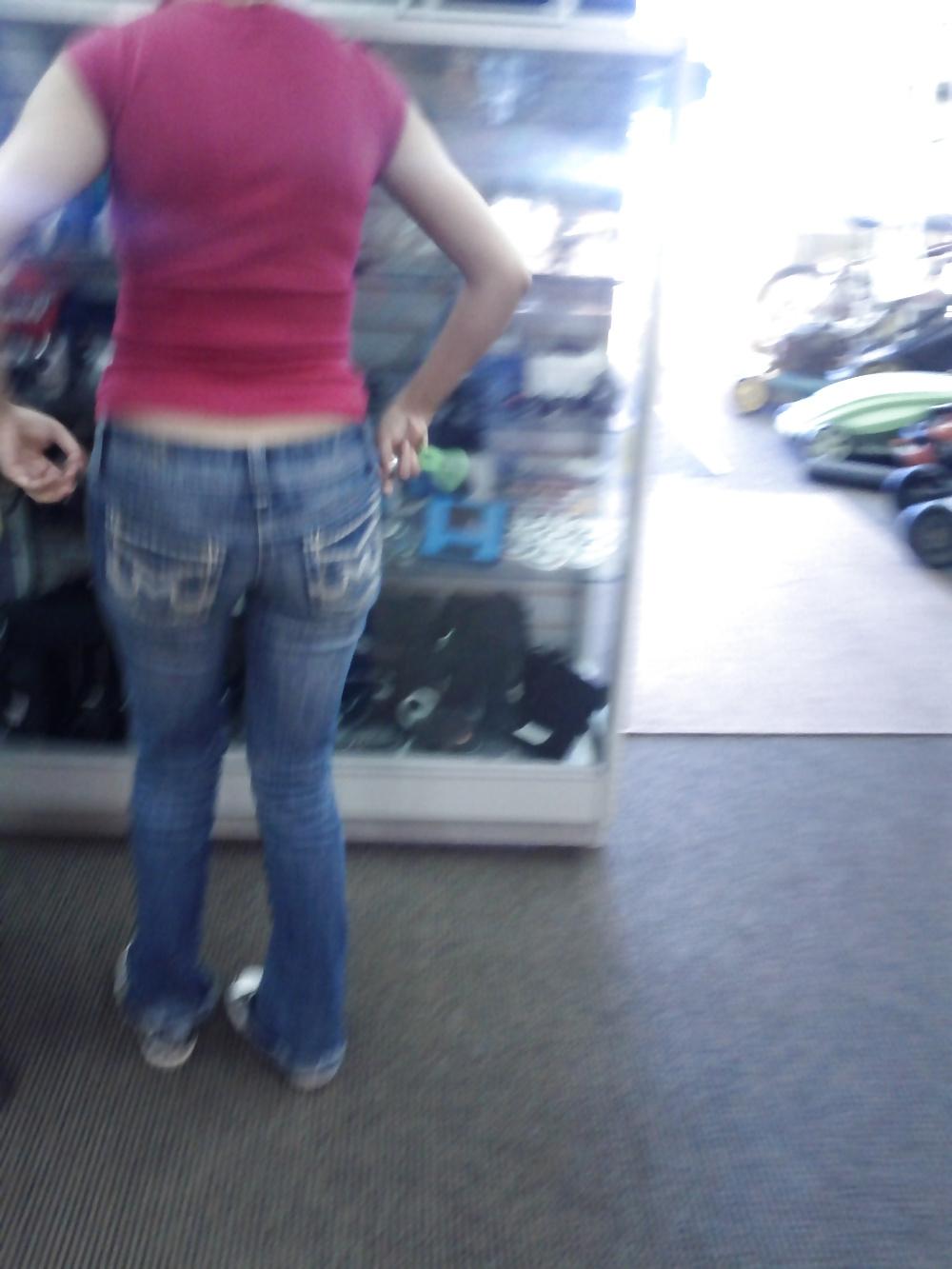 25P Candid 2