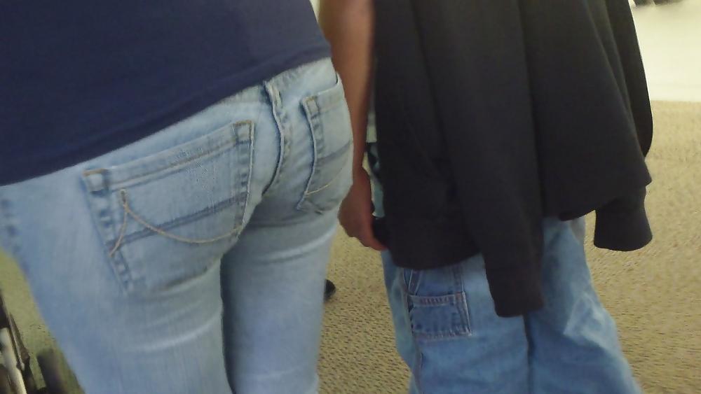 25P Ass & butts in jeans so nice