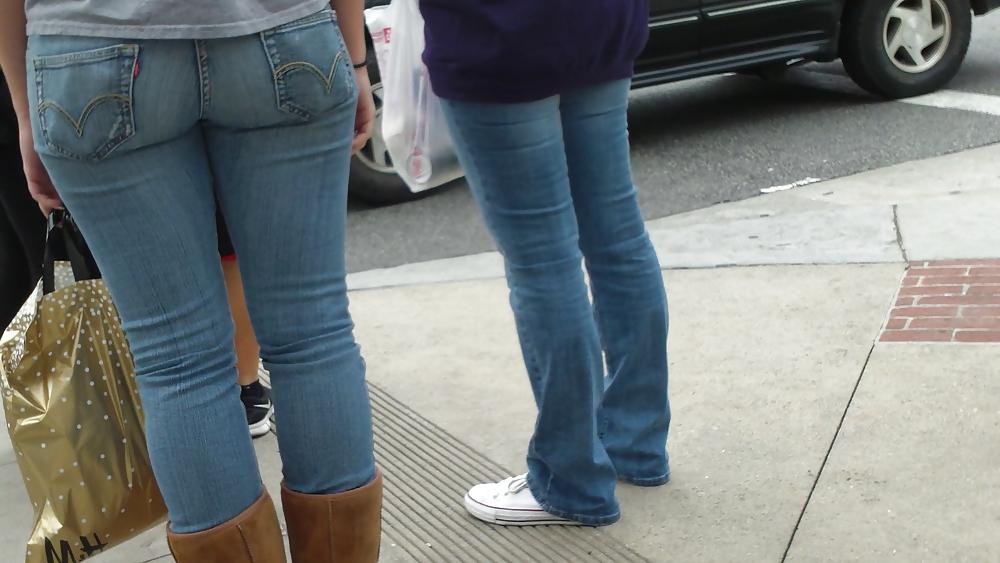 25P Ass & butts in jeans so nice
