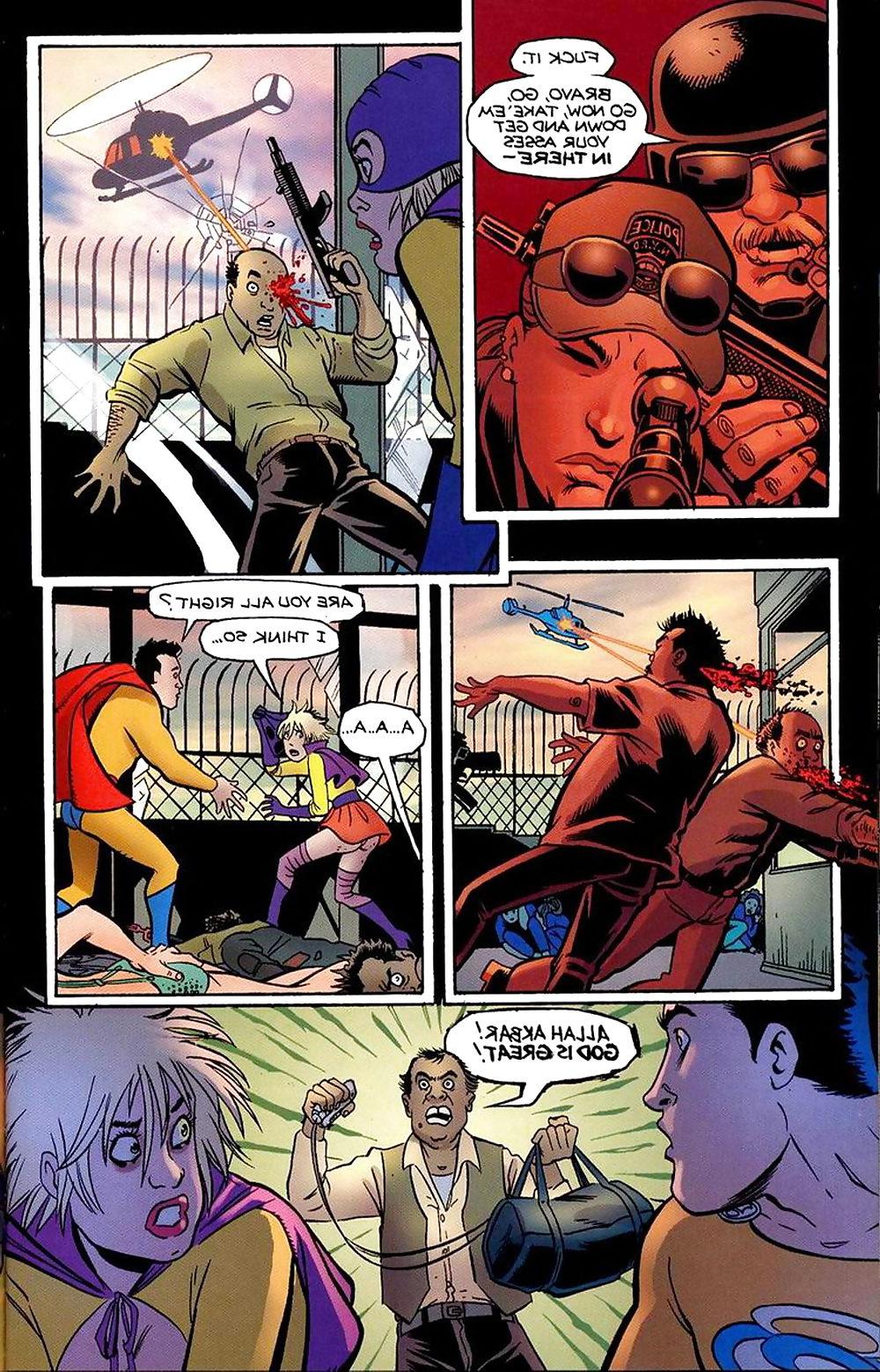 25P Super hooker comics