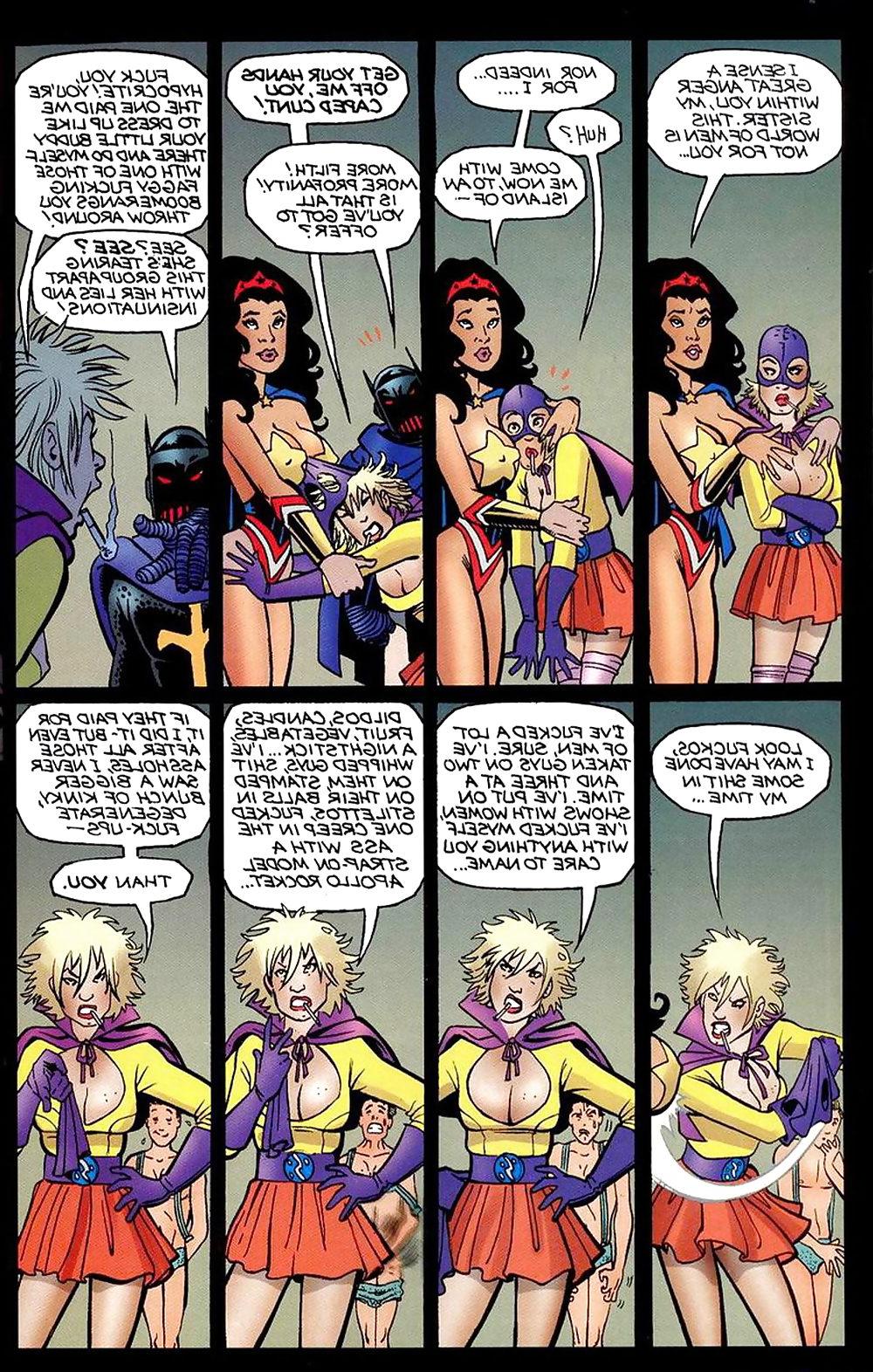 25P Super hooker comics