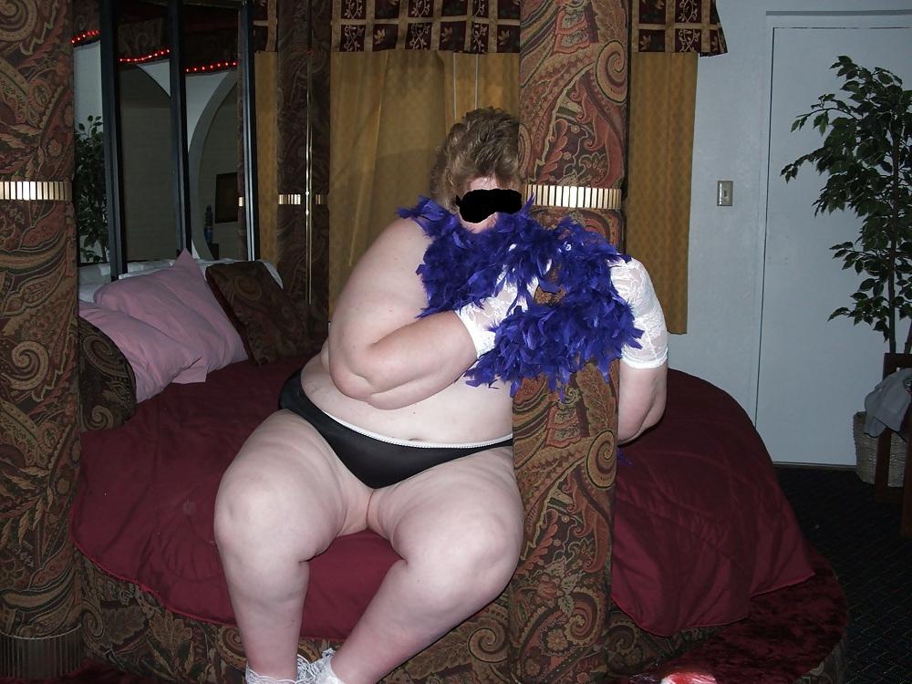 8P Shy BBW Wife