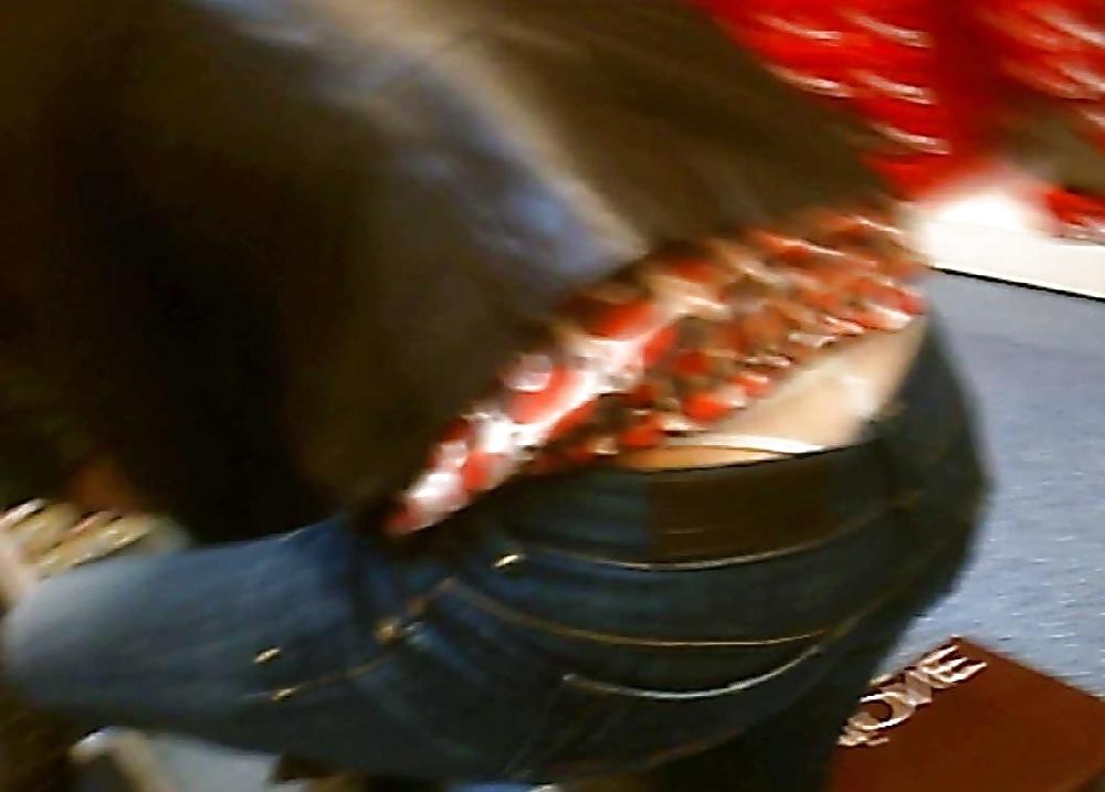17P Shoes ass thong...oops