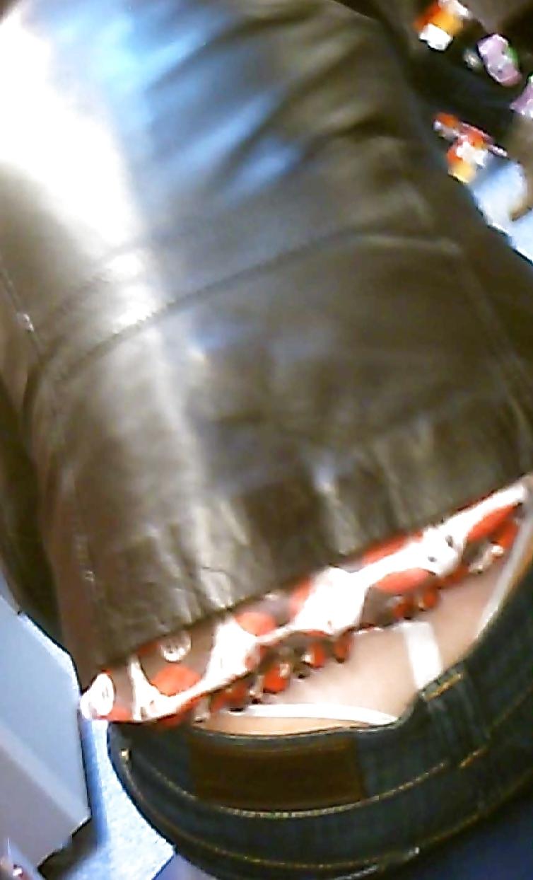 17P Shoes ass thong...oops