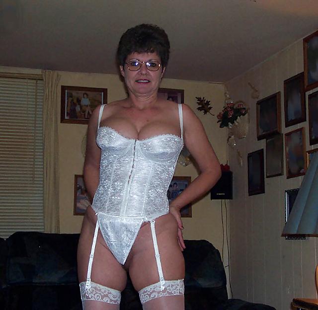 25P The Housewife 67, Part 2