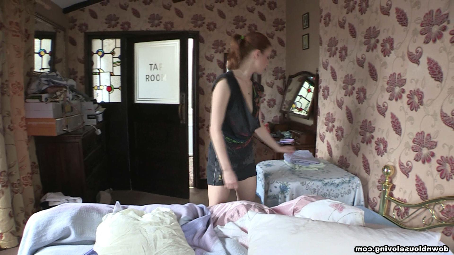 16P Voyeur shots of girl making her bed bending over showing cleavage downshirt
