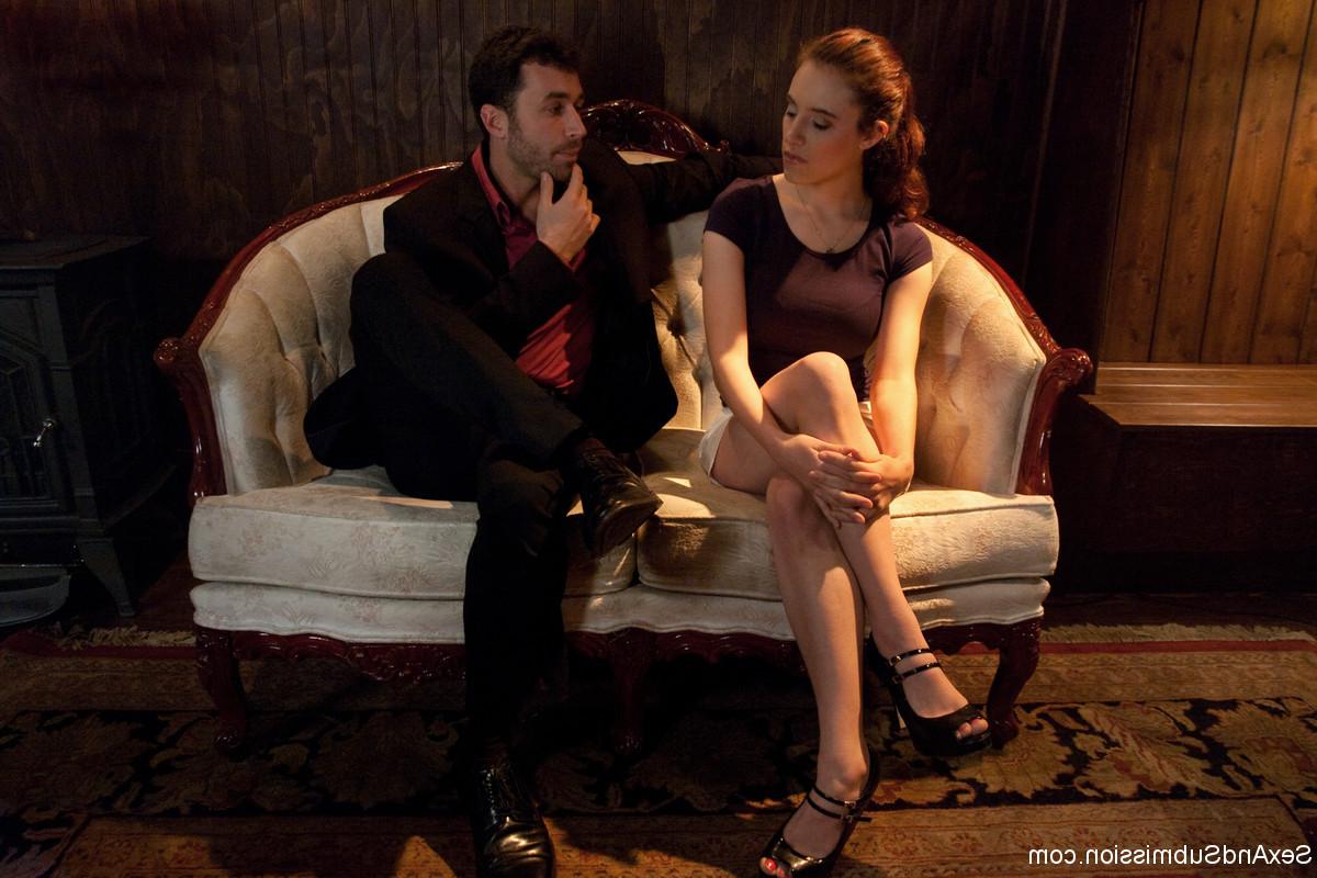 20P Iona Grace applies for a job as a bartender but finds herself auditioning to be 