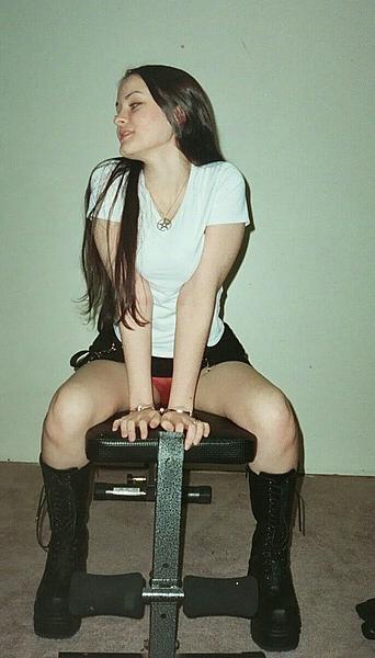 12P Real homemade amateur porn pics