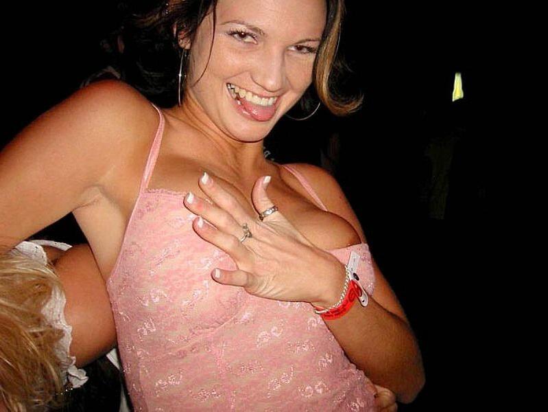 12P Real beauties homemade porn pics