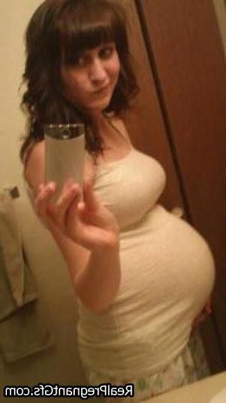 16P Amateur preggo girlfriends