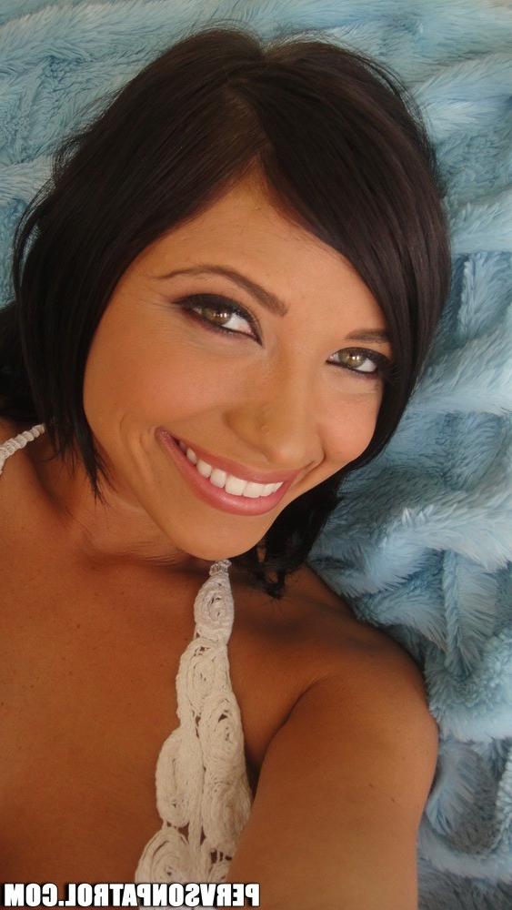 16P Teen girlfriend filmed fucking on cam