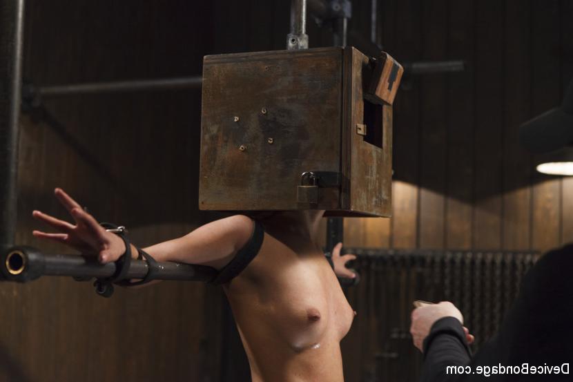 15P Liv cant get enough bondage or torment