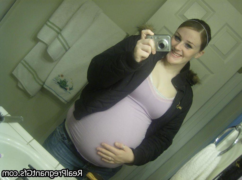 16P Amateur preggo girlfriends