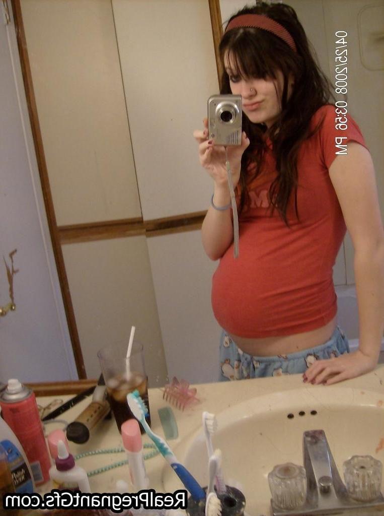 16P Amateur preggo girlfriends