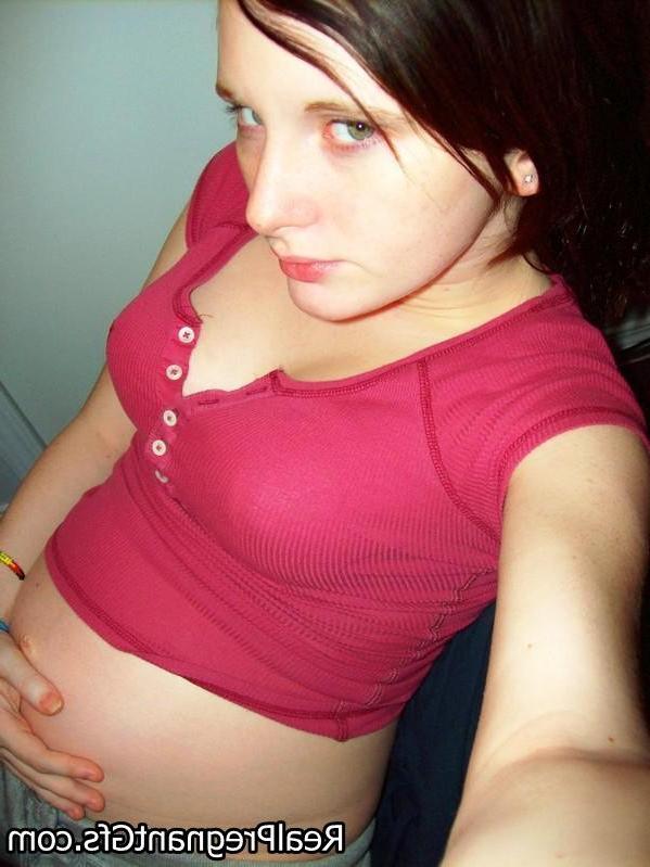 16P Amateur preggo girlfriends
