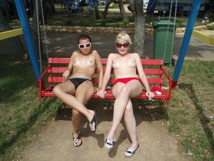 21P Beach candid topless teens beach tits big tits in public