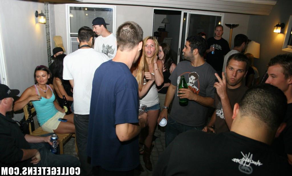 15P College girls have a house party dorm fuckfest