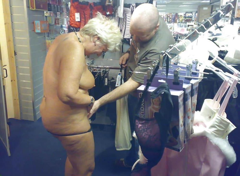 12P very old grannies posing and in hardcore action