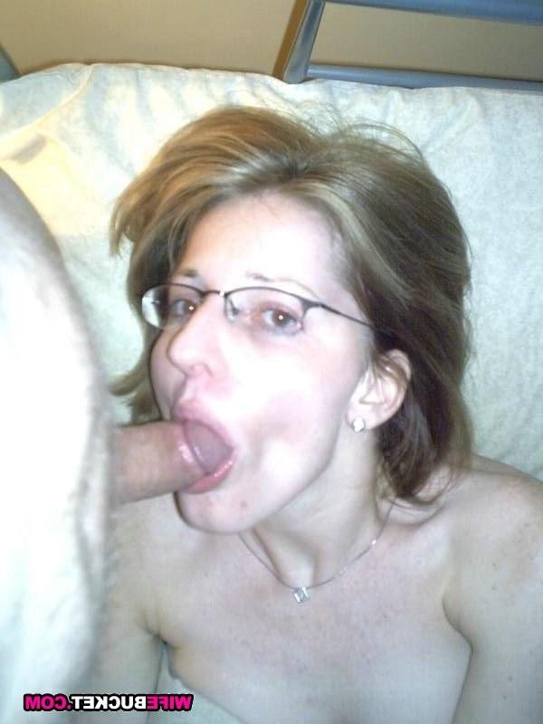 15P The sex party is about to start and this hot wife