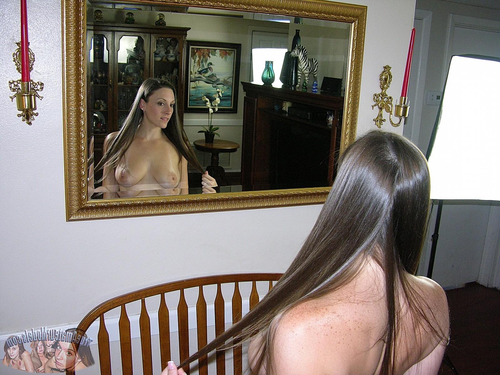 14P Melanie Models Nude And Receives A Load Of Cum Blown Across Her Ass - Melanie An