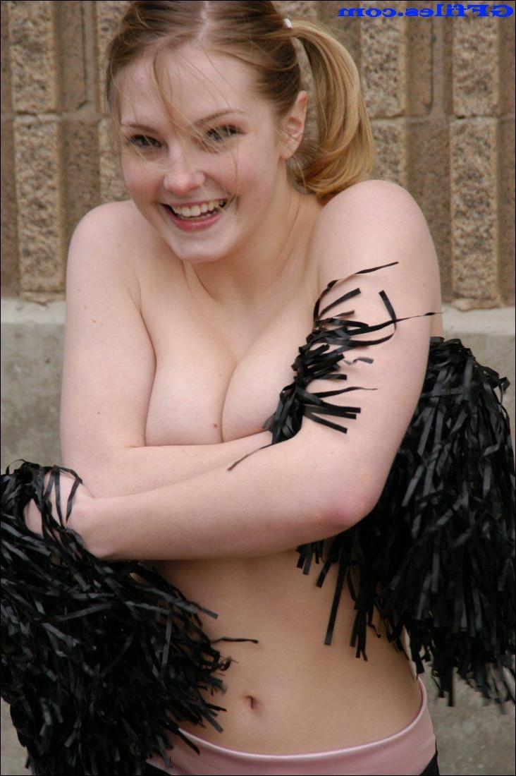 16P Amateur homemade nude exgfs