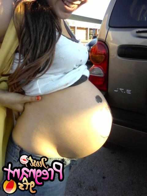 15P Pregnant teens show their big bellies
