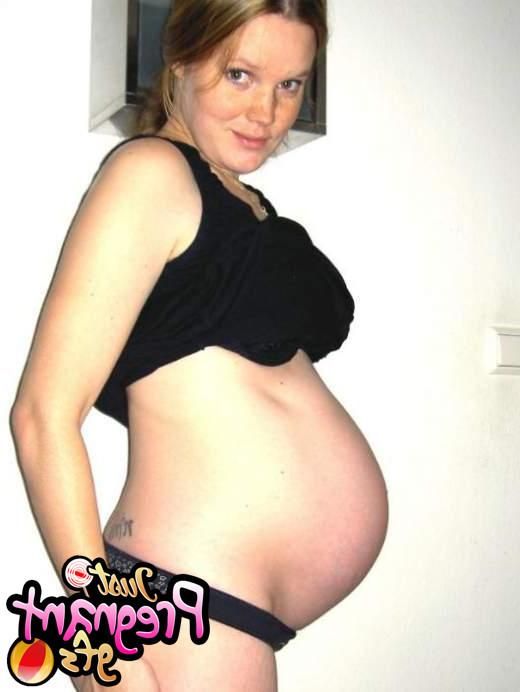 15P Pregnant teens show their big bellies