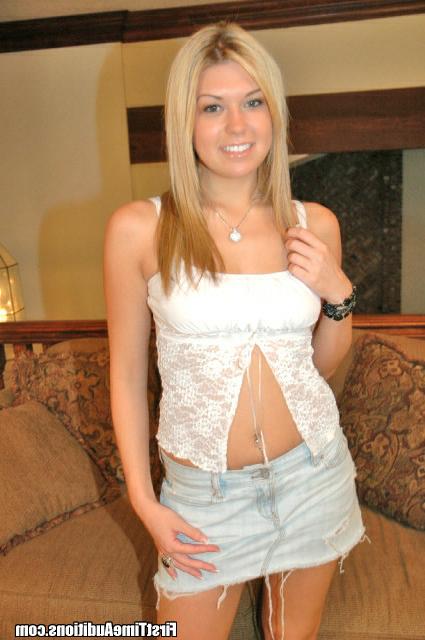 15P Cute first timer tries her luck in an audition and casting couch