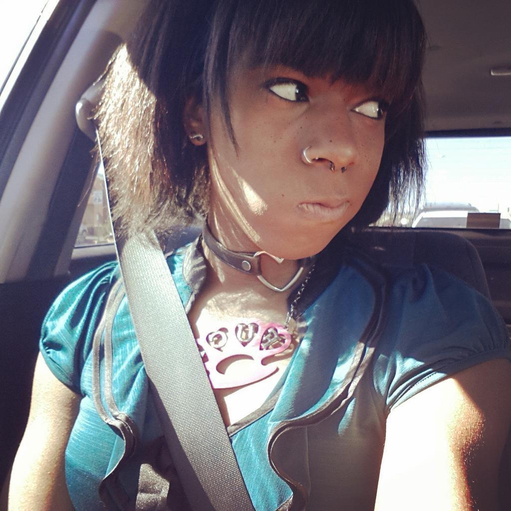 13P Ebony ts car selfies