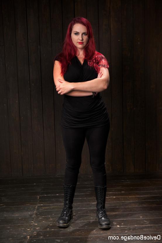 15P Beretta endures bizarre latex bondage, while Missy Minks watches