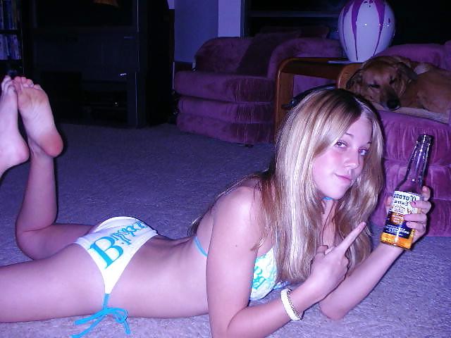 25P Bikini+Camel Toe+Tits= Erotica 5 By twistedworlds