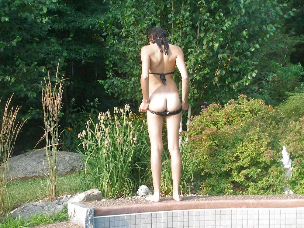 25P Bikini+Camel Toe+Tits= Erotica 5 By twistedworlds