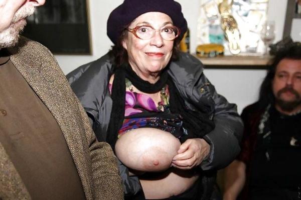 11P Fat granny