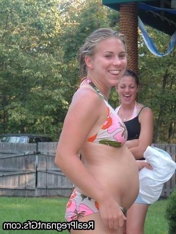 16P Amateur preggo girlfriends