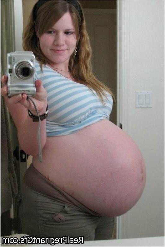 16P Amateur preggo girlfriends