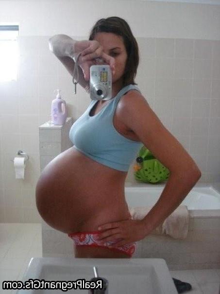 16P Amateur preggo girlfriends